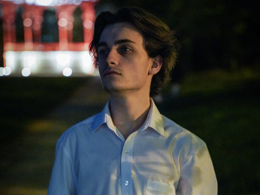 Tom Porignaux: A Rising Photographer in Reims 🖤