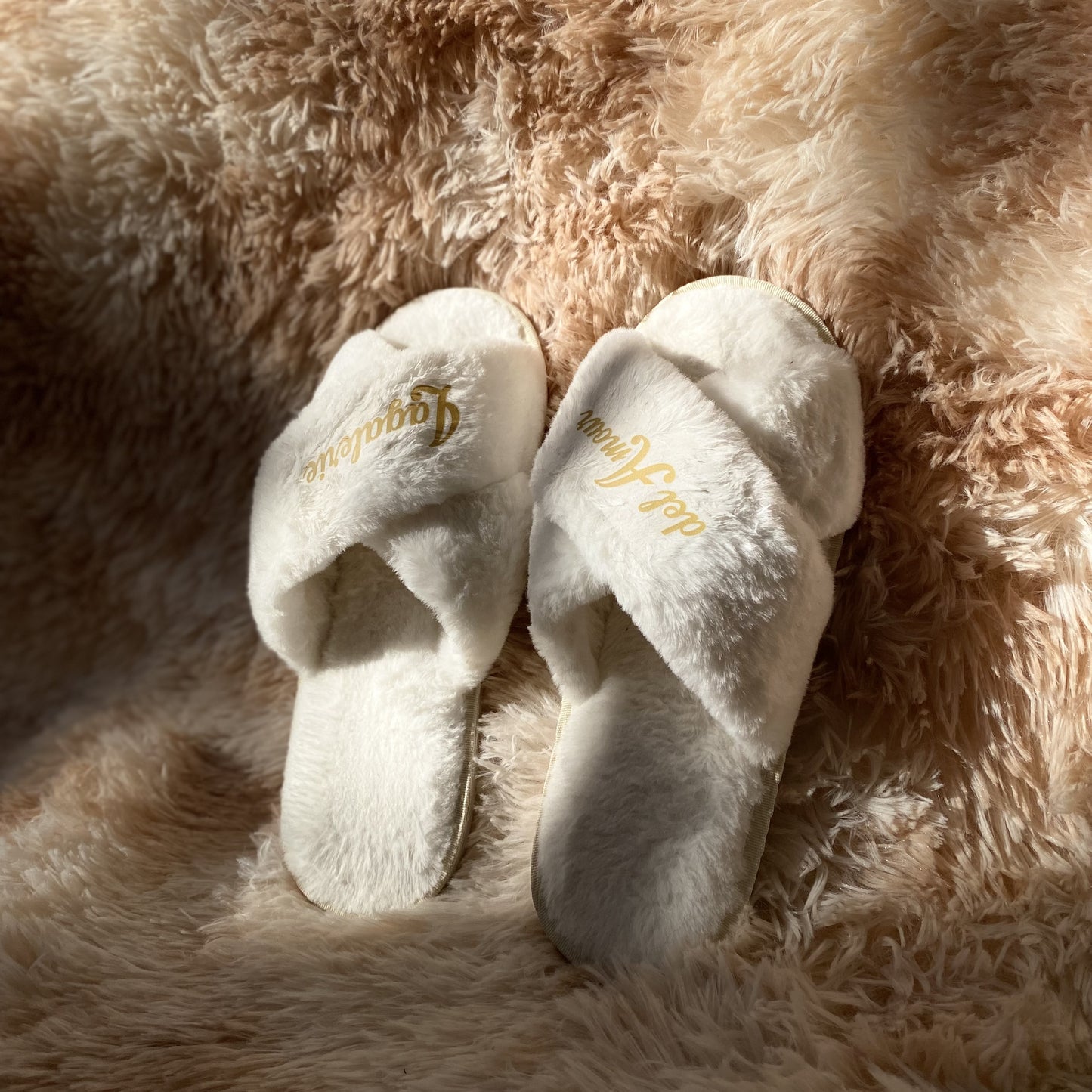 Love Winter Fluffy Slippers II