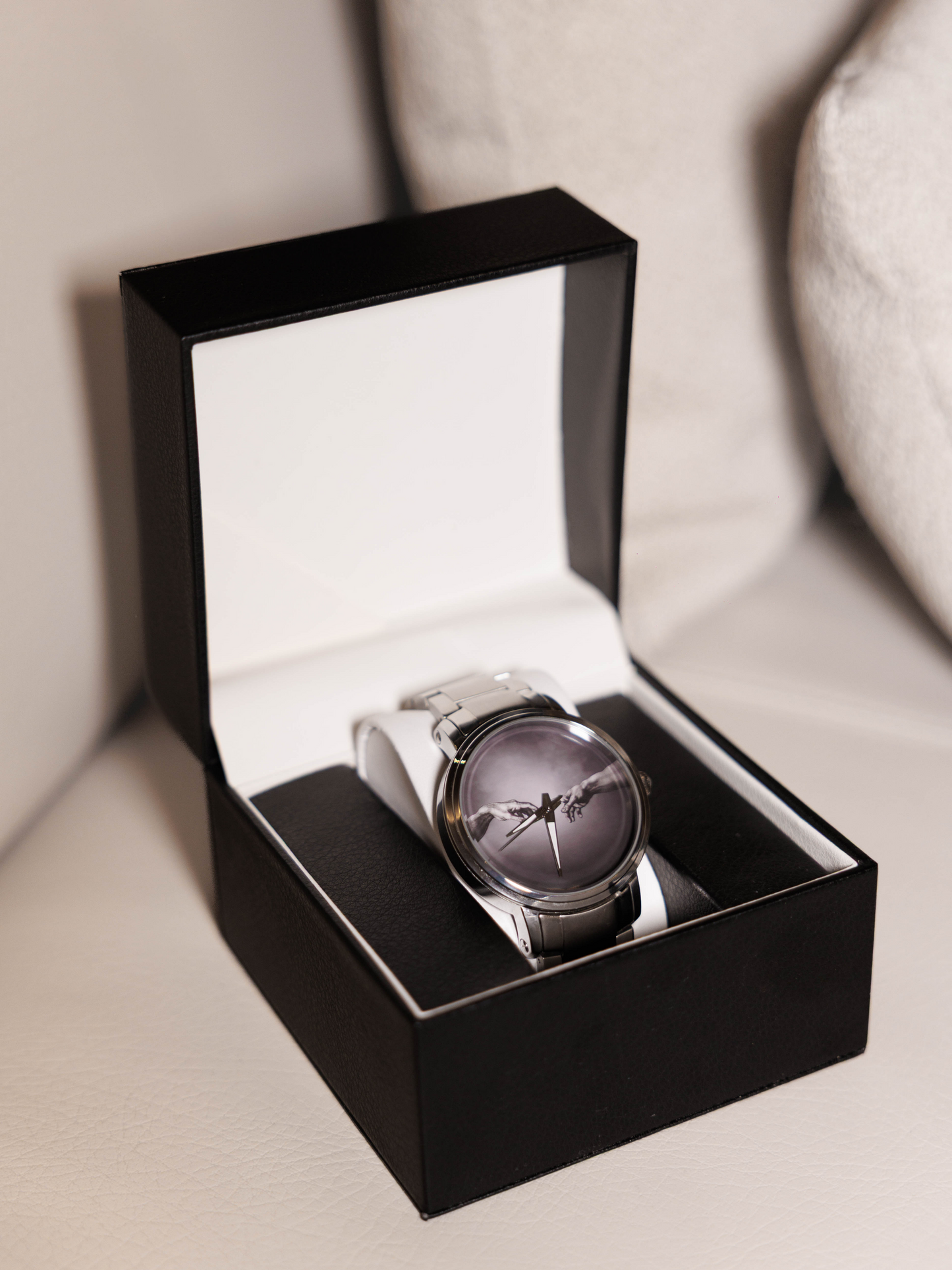 "Les démons de Michel-Ange": Timepiece